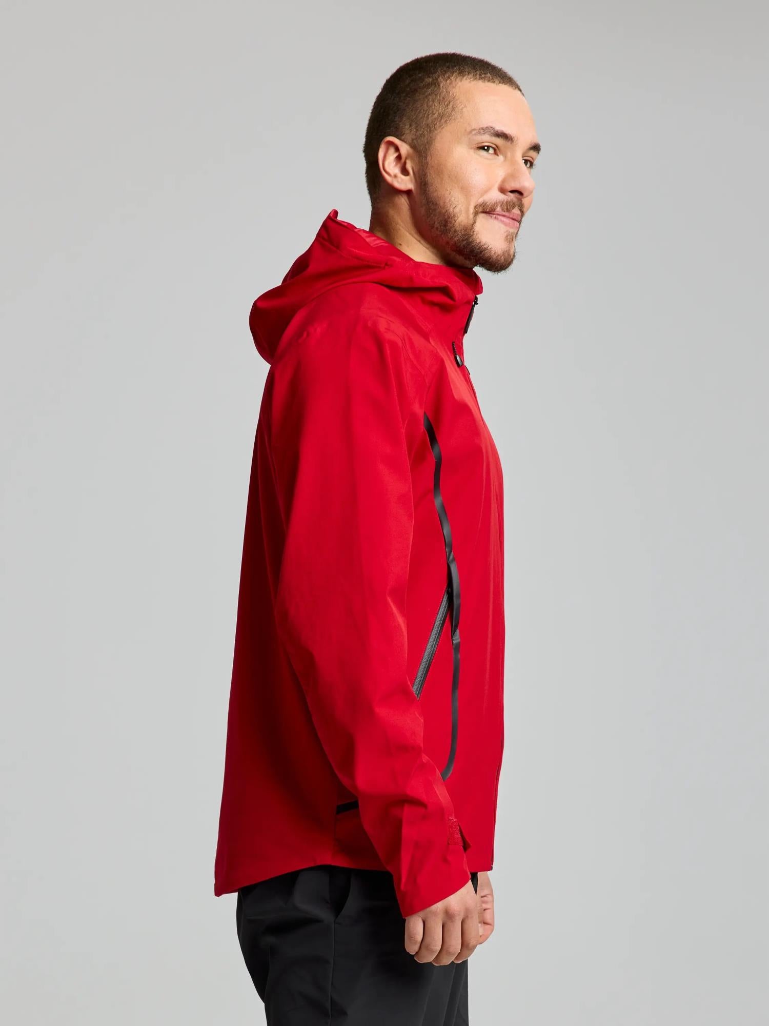 ACT HOODED JACKET - Chili