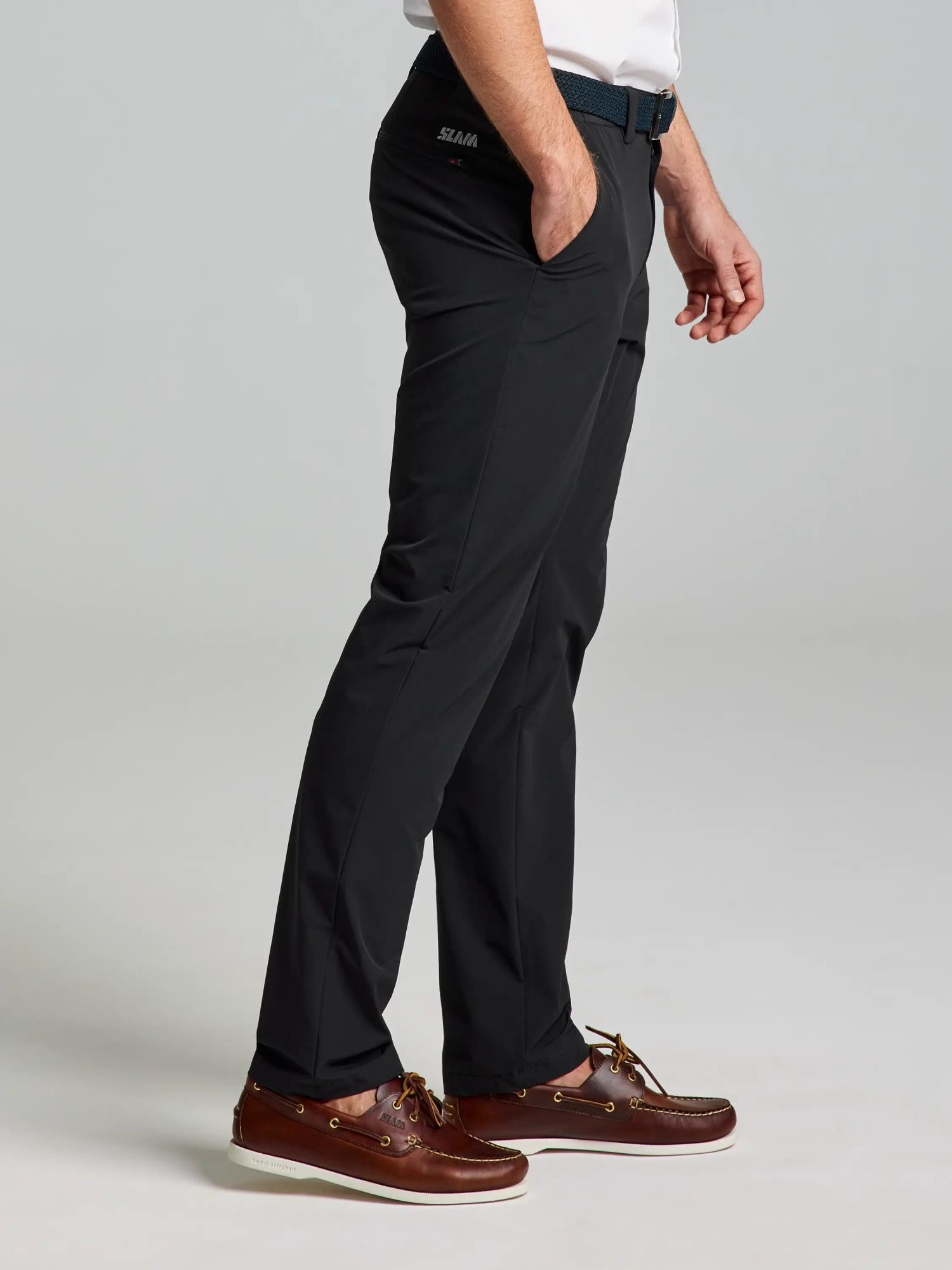 TECH CHINO PANT - Fekete