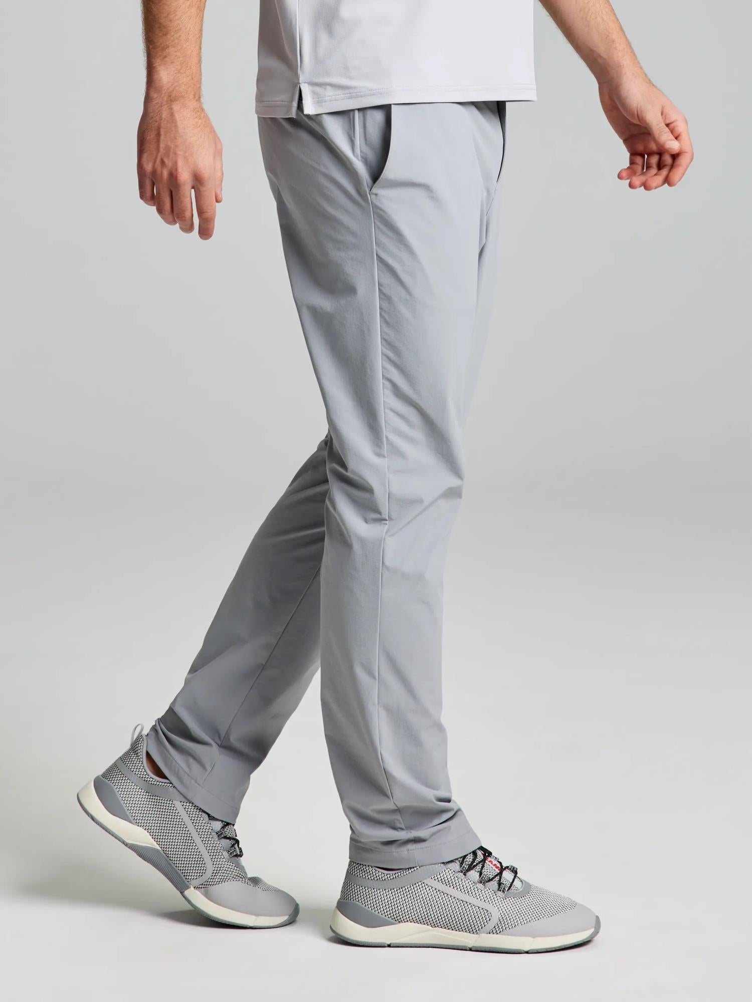 TECH CHINO PANT - Aluminium