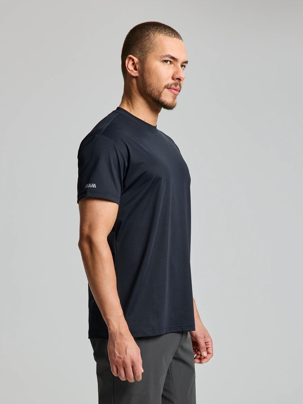 TECH PIQUE T-SHIRT - Fekete