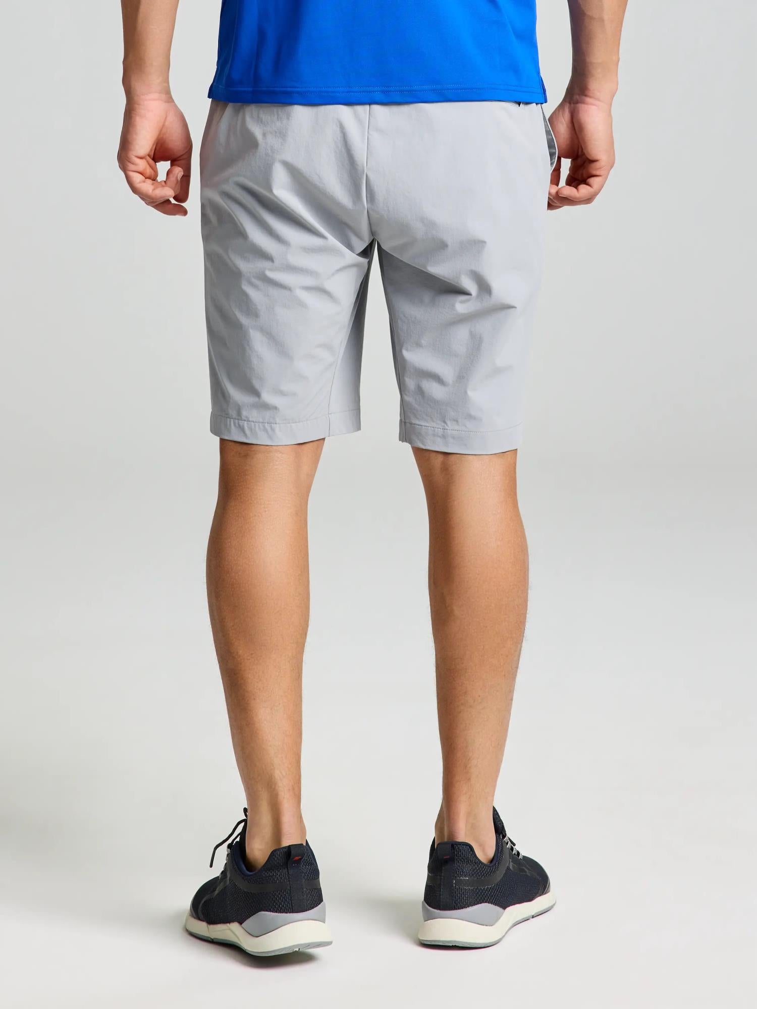 TECH CHINO SHORT - Aluminium