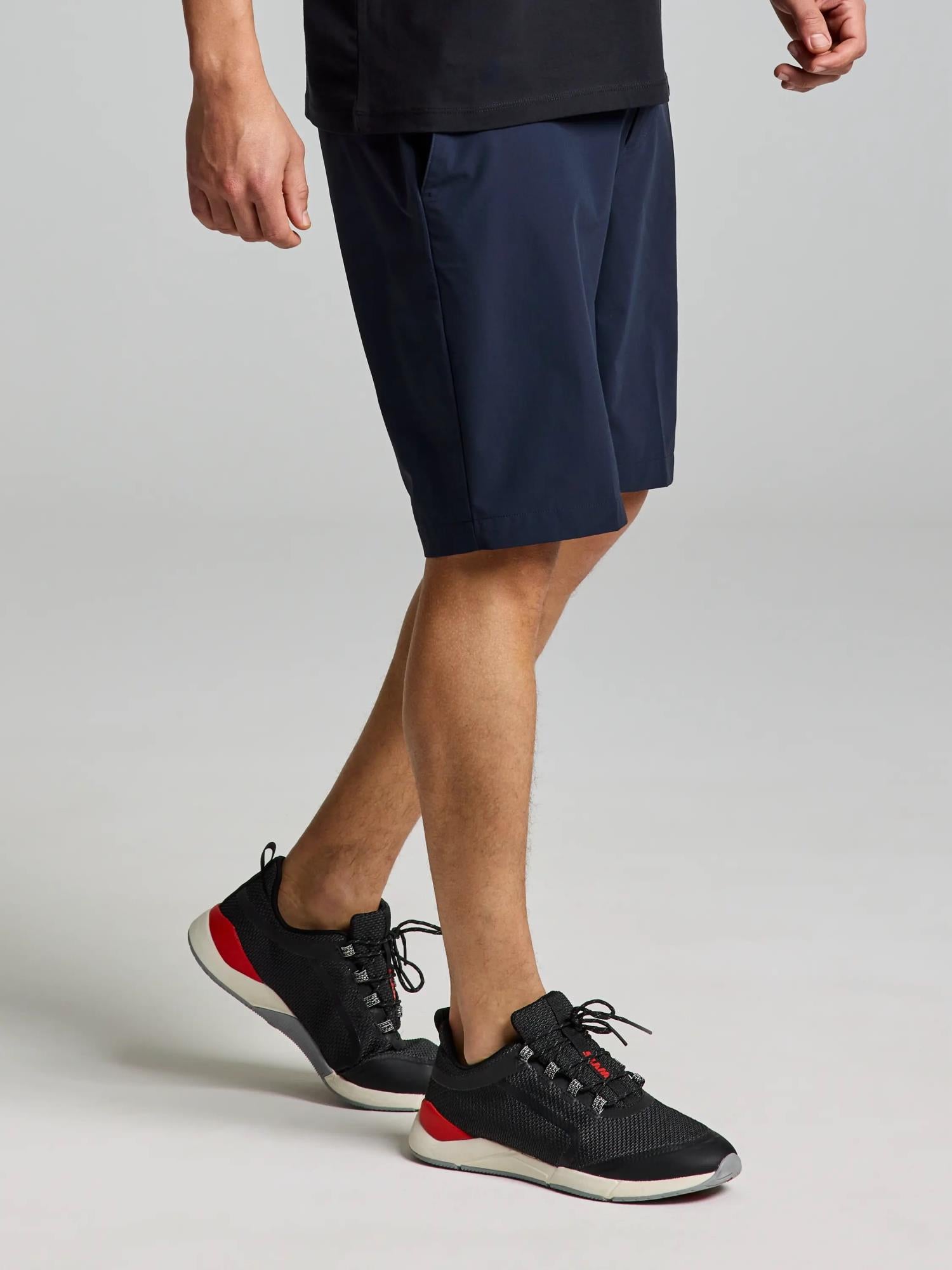 TECH CHINO SHORT - Navy