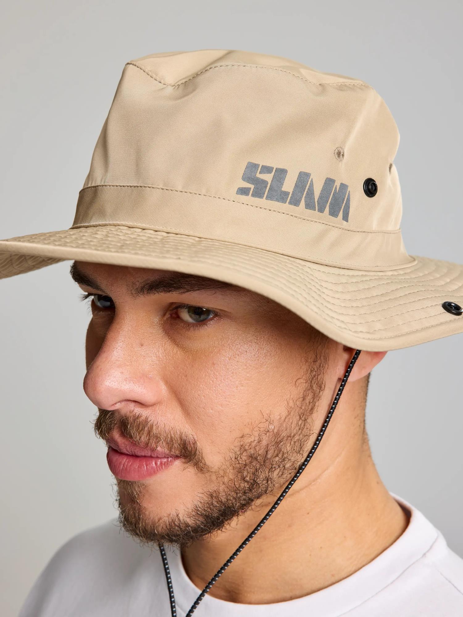 BRIMMED HAT - Dry Sand
