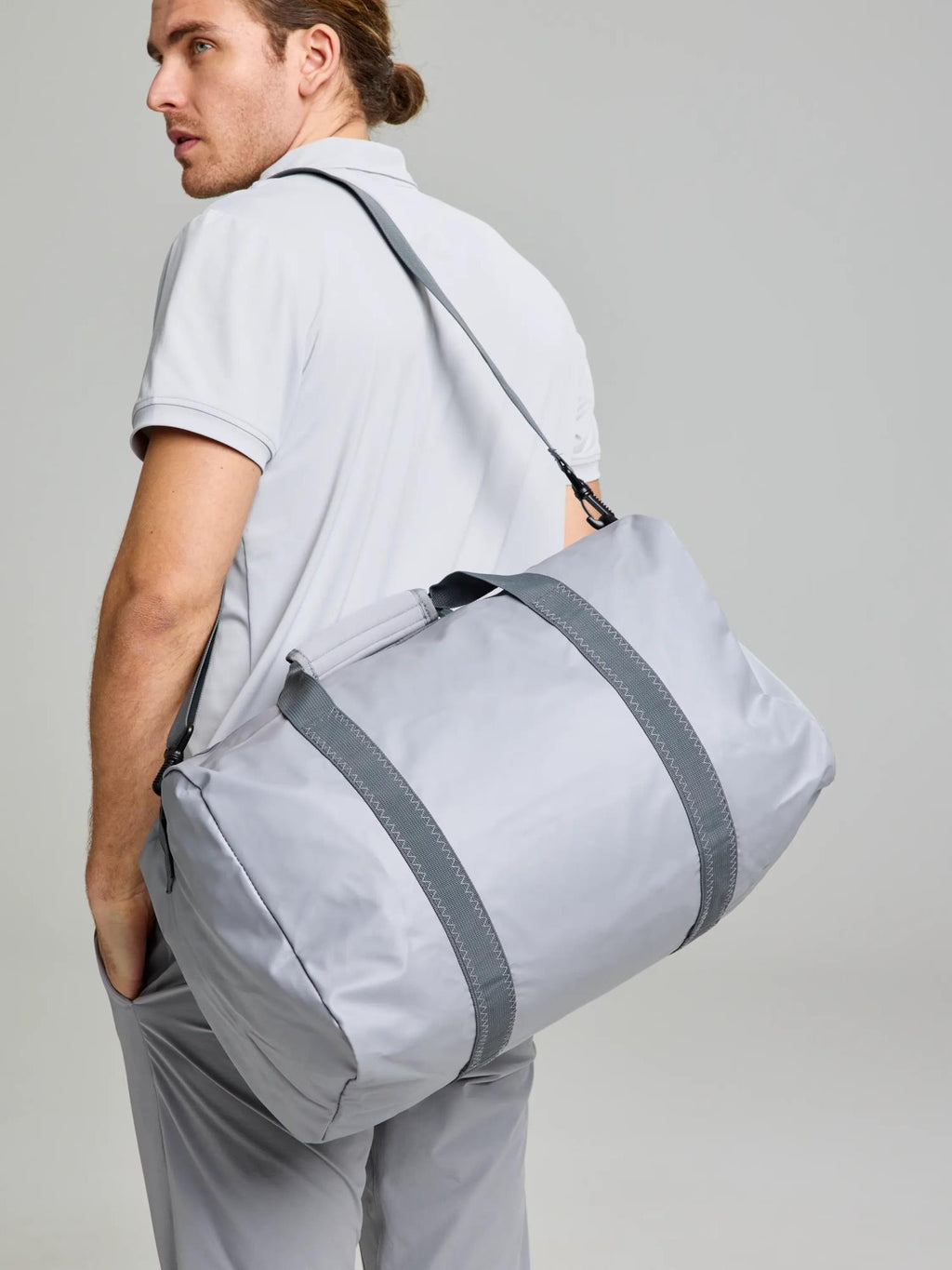 WR DUFFLE BAG M - Aluminium
