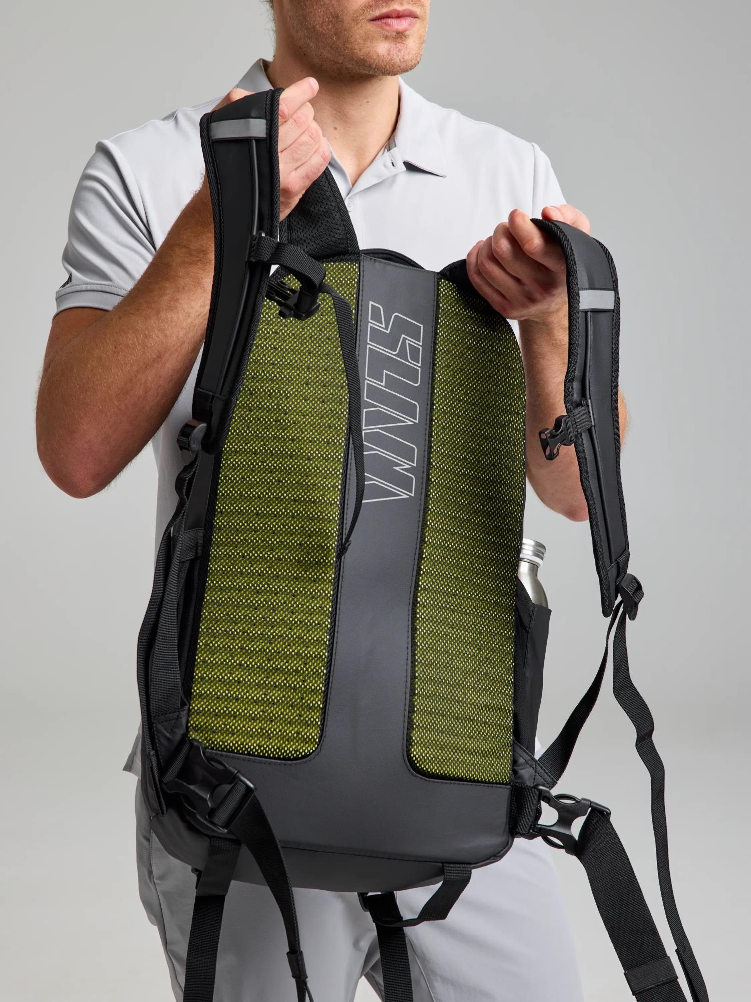 BACKPACK - Fekete