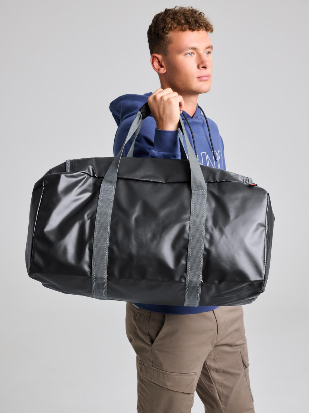 WR DUFFLE BAG L - Fekete