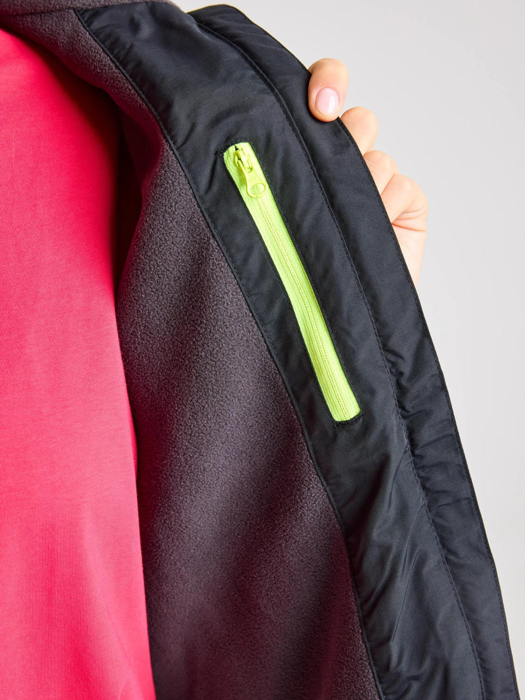 CREW WS WARM HOODED JKT - Fekete